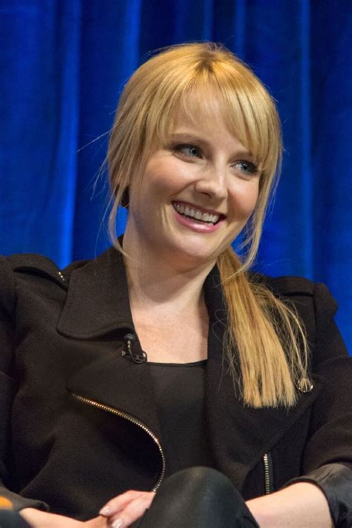 Melissa Rauch Topless: The Honest Story Behind the Controversy